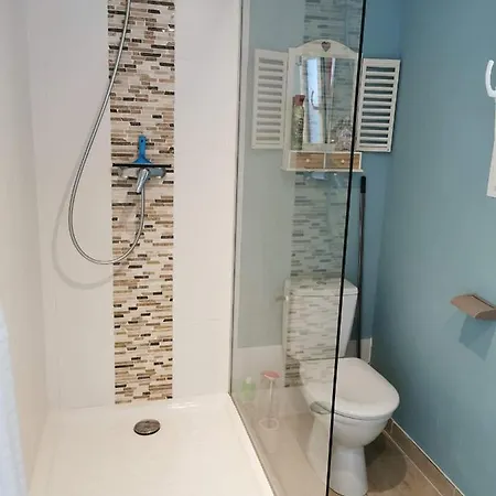 D'hotes ゲストハウス 3*